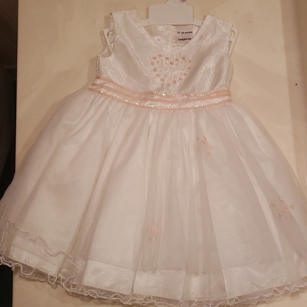 Girl's Dress